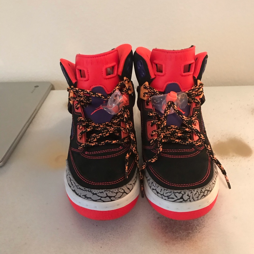 Jordan Sneakers